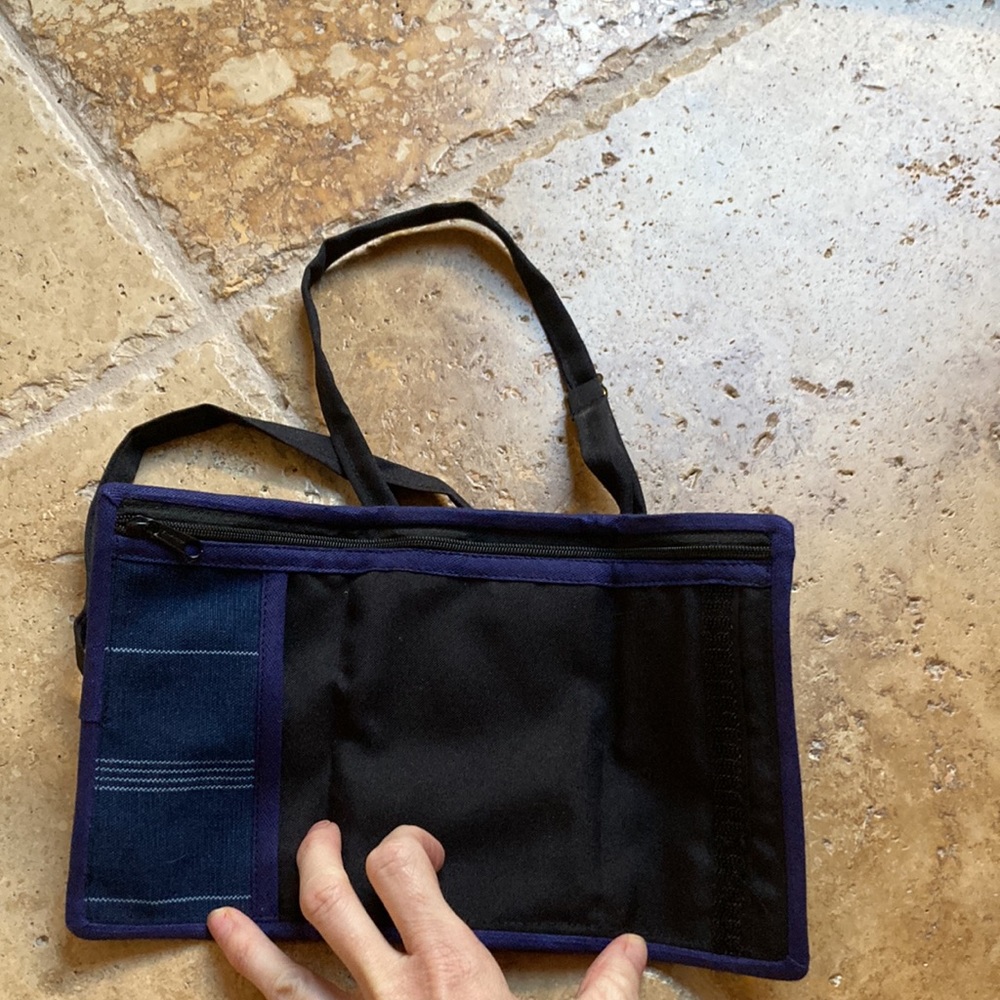 Embroidery purse wallet  new with adjustable strap - Picture 7 of 11